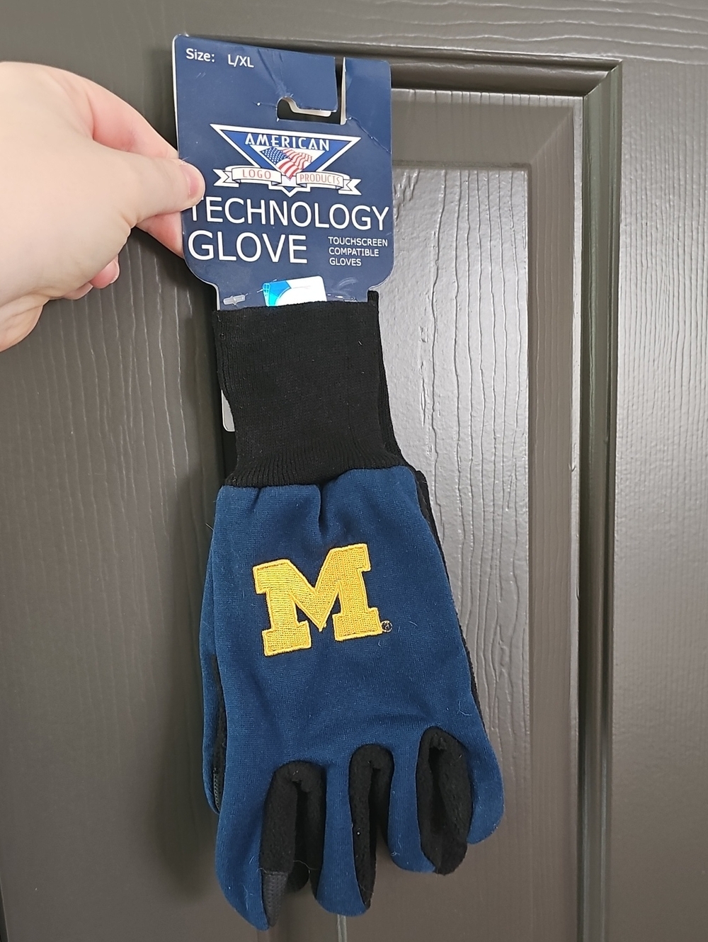 Men's Navy Touchscreen Gloves with Yellow 'M'